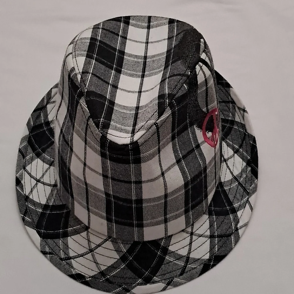 Justice Girls One Size Plaid Bucket Hat with Embroidered and Glitter Peace Sign